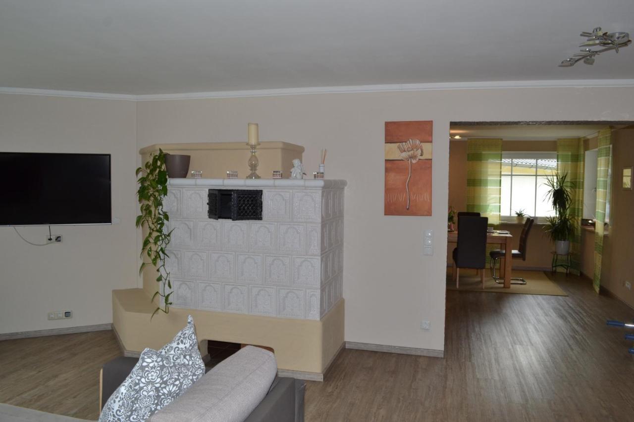 Apartamento Bei Den Geissens Aldersbach Exterior foto